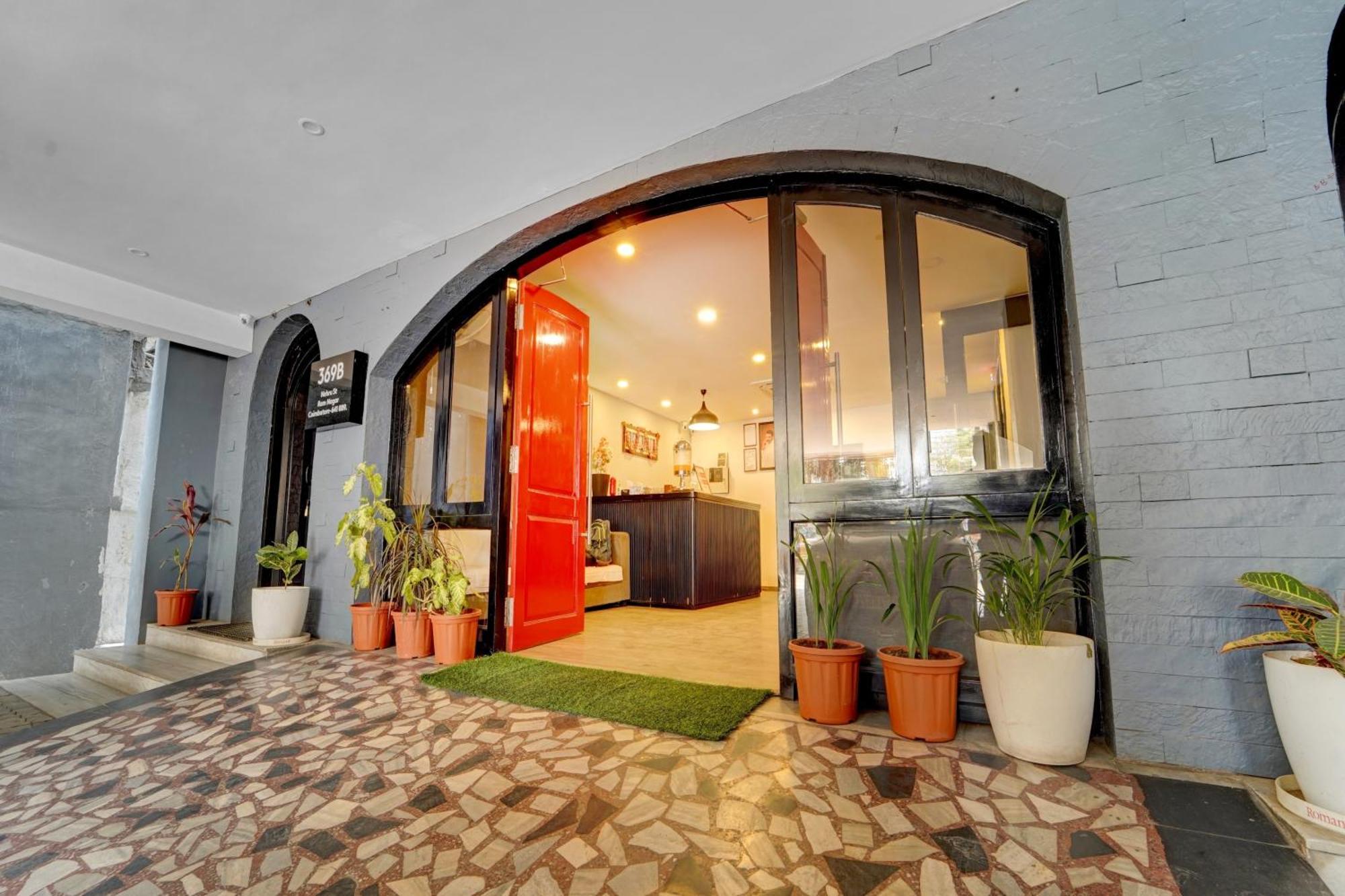 Super Townhouse Four Season Hotel Coimbatore Buitenkant foto